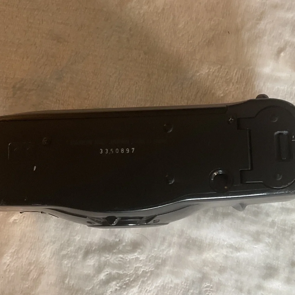 Canon Snappy QT Black and Gold Camera - Picture 6 of 6
